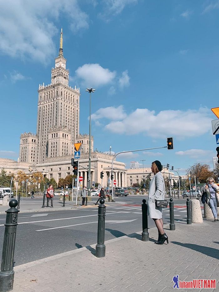 Cảm nhận của cô gái Việt về thủ đô Warsaw Ba Lan