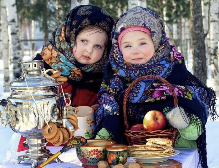 lễ hội tiễn mùa đông Maslenitsa