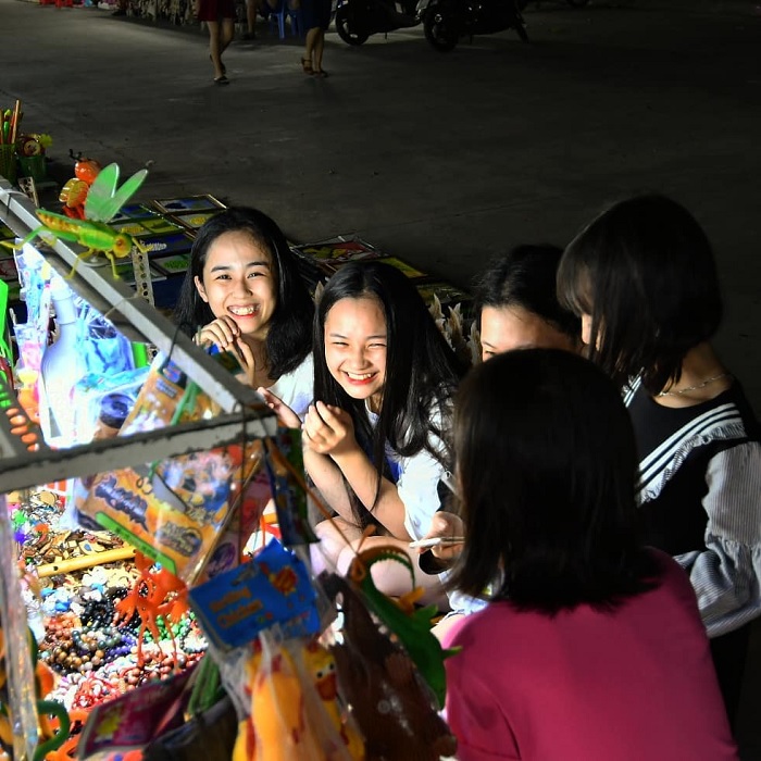 Vung Tau Night Market - An attractive tourist destination for night dining