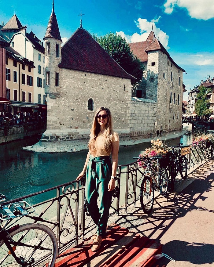 Say như điếu đổ trước vẻ đẹp của thị trấn Annecy – ‘nàng thơ’ của Pháp