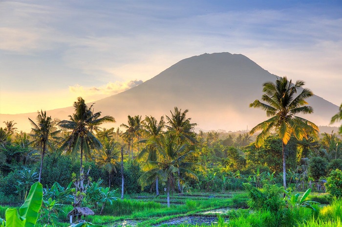 Núi Agung - một trong những ngọn núi lửa đẹp nhất ở Indonesia