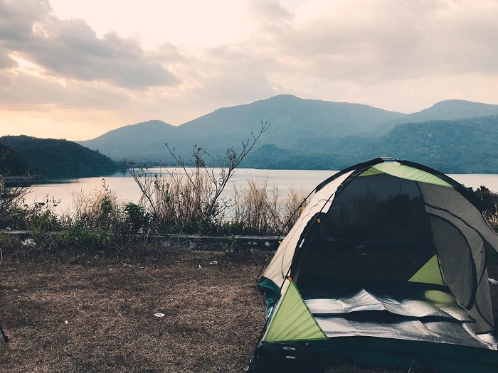 cắm trại - hoạt động tuyệt vời tại hồ Đa Mi