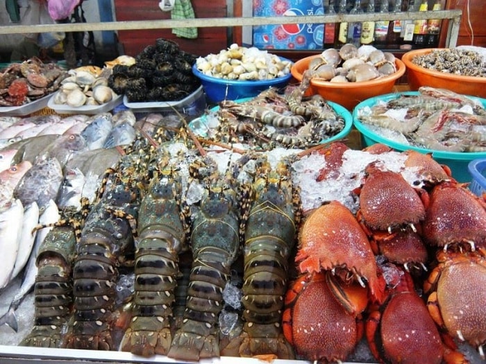 chợ Hòa Mỹ - địa chỉ mua hải sản ở Đà Nẵng đa dạng