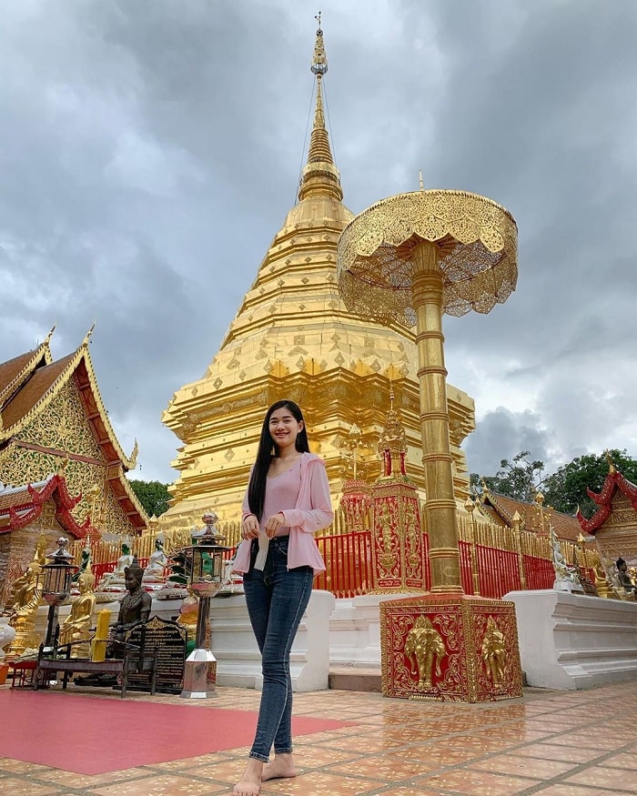 vẻ đẹp chùa Wat Doi Suthep