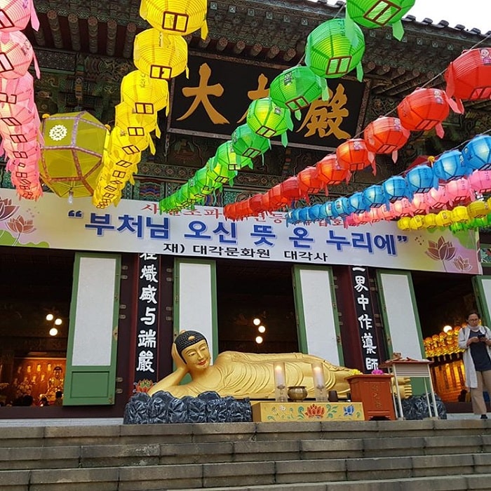 chùa ở Busan - kiến trúc Nhật Bản của Daegaksa