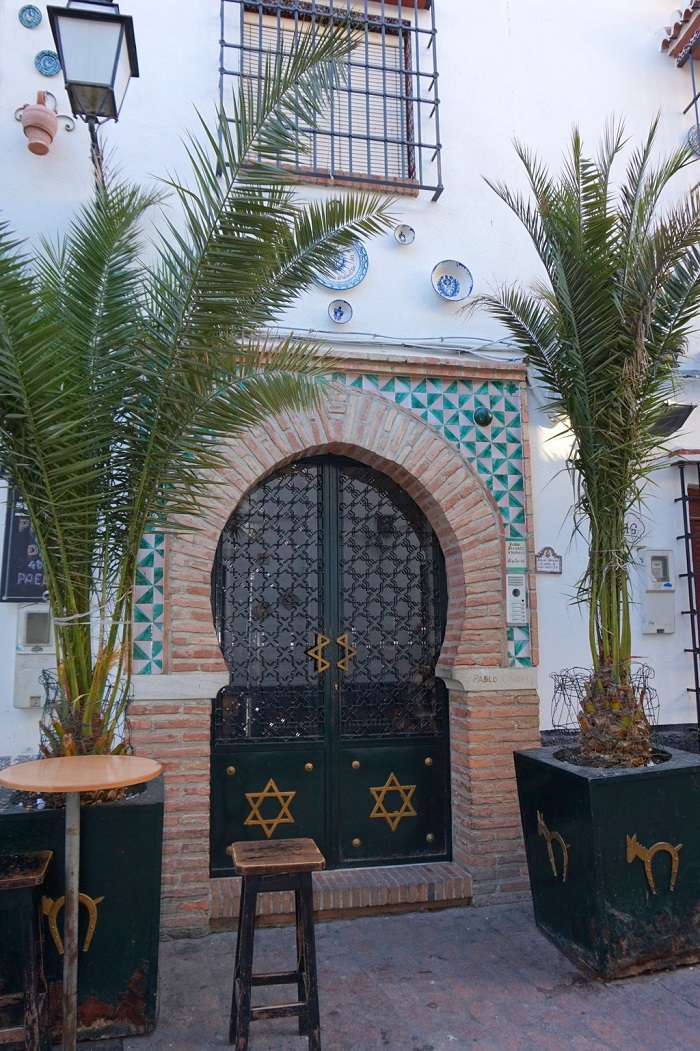 Một căn nhà mang ảnh hưởng kiến trúc Moorish - Kiến trúc Moorish ở Granada