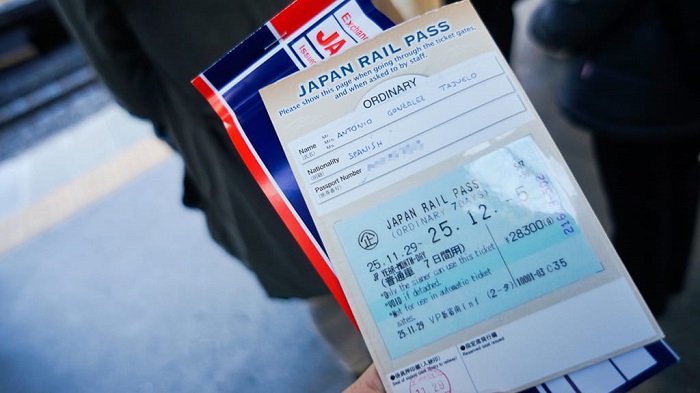 Mua vé tàu JR Pass khi đi du lịch Nhật Bản