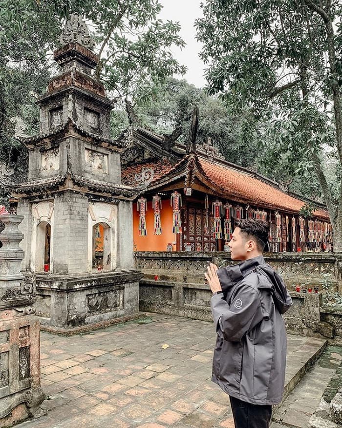 vãn cảnh chùa Hương - điểm tham quan ở Hà Nội