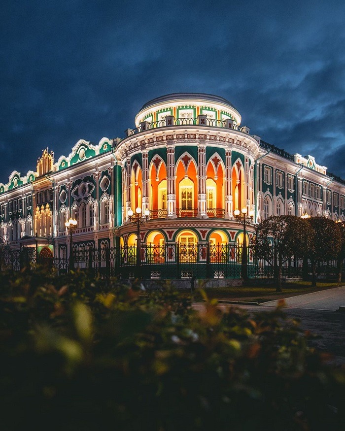 kinh nghiệm du lịch thành phố Yekaterinburg nơi lưu trú 