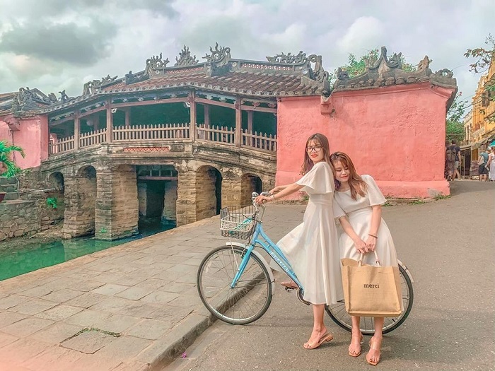 phố cổ Hội An - sự gợi ý tuyệt vời cho Tháng 11 nên đi du lịch ở đâu Việt Nam