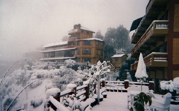 những khách sạn trên vách núi-Hotel_Country_Villa mùa đông