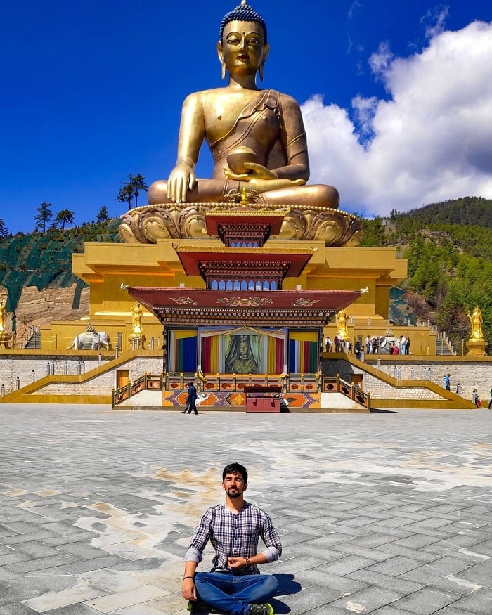 Phật Dordenma Bhutan là biểu tượng văn hóa và tôn giáo của đất nước Bhutan. Hình ảnh thánh cao này mang đến cho chúng ta cảm giác yên bình và sự tuyệt vời của núi non. Hãy xem những hình ảnh này để hiểu thêm về văn hóa của Bhutan và đón nhận những giá trị tốt đẹp từ đó.