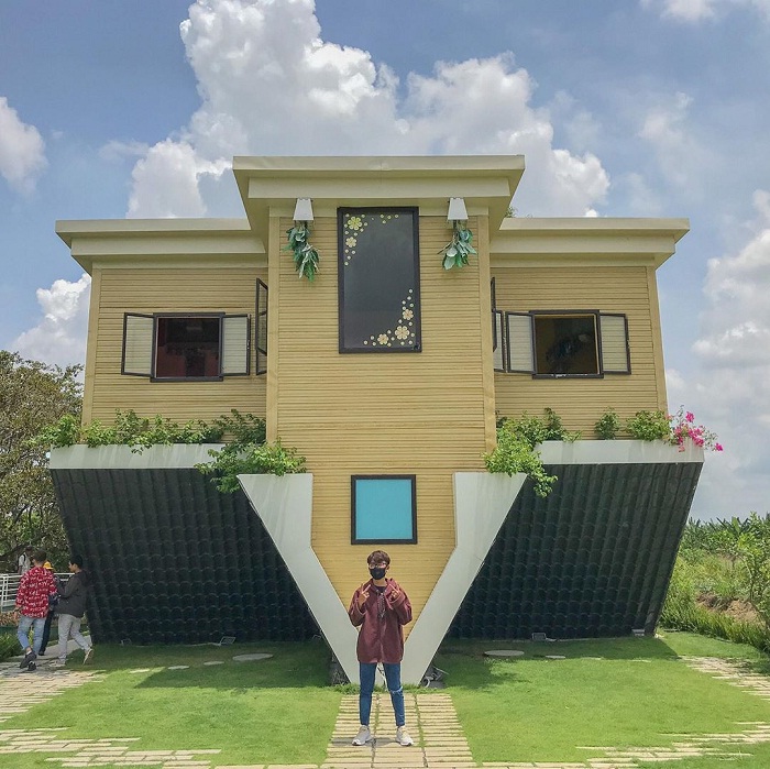 architecture of upside down house in Sa Dec