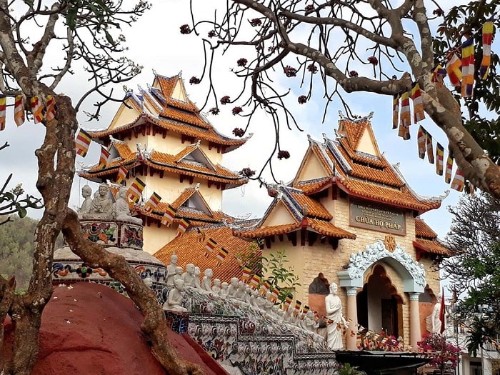 kiến trúc các ngôi chùa tại Thích Ca Phật Đài 