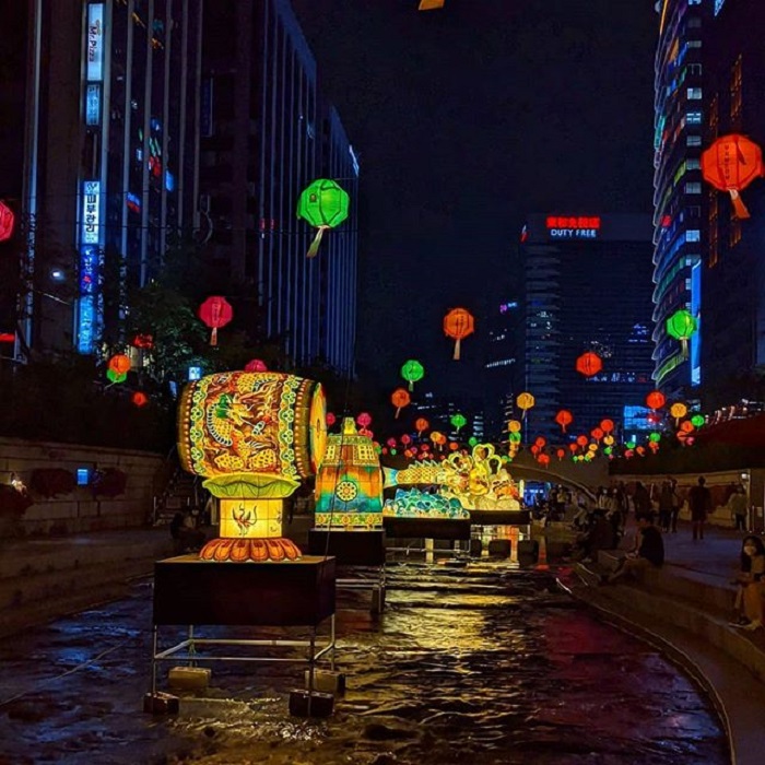 lễ hội ở Seoul - lễ hội đèn Yeon Deung Hoe