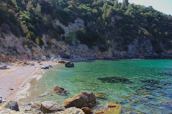 Bãi biển Cala del Gesso - Du lịch Maremma nước Ý
