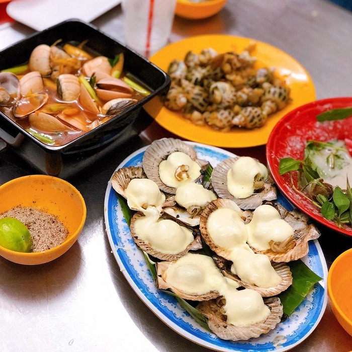 the address to eat delicious snails in Saigon - snail Nhu