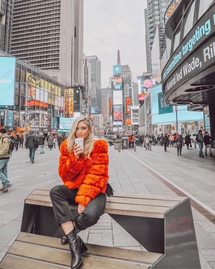 Quảng trường Thời Đại - địa điểm du lịch nổi tiếng ở Manhattan
