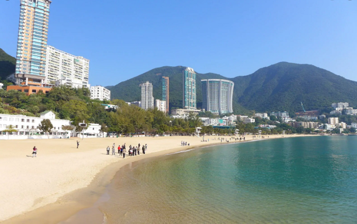 Bãi biển Repulse - một trong những bãi biển đẹp ở Hong Kong