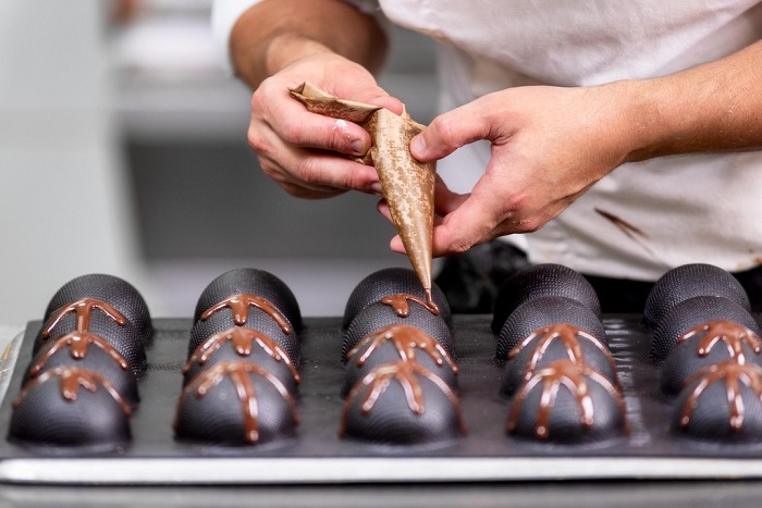 Đắm mình trong nghệ thuật chế biến sô cô la sang trọng - tour du lịch ẩm thực Geneva