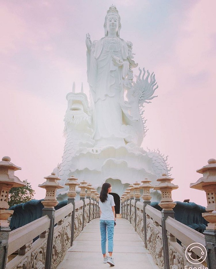 vẻ đẹp của tượng Phật bà quan âm tại chùa Gò Kén