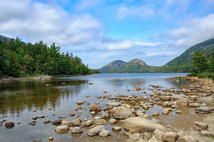 Hồ nước Jordan Pond Vườn quốc gia Acadia