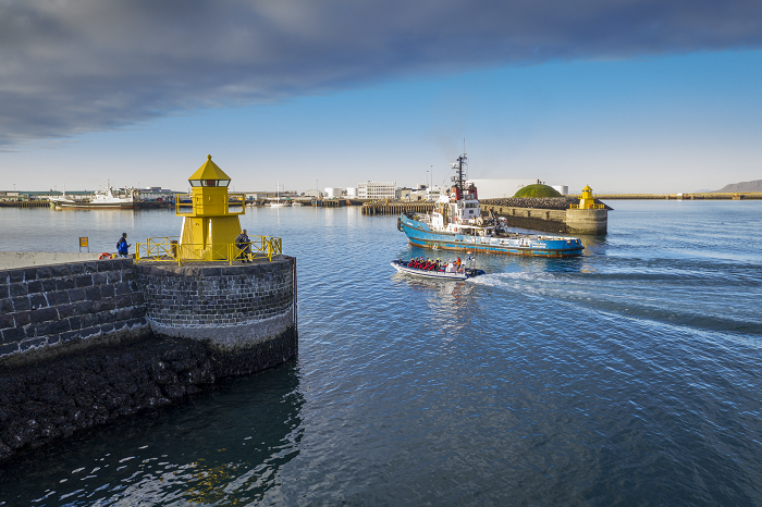 Bến cảng Grofin - Du lịch Iceland