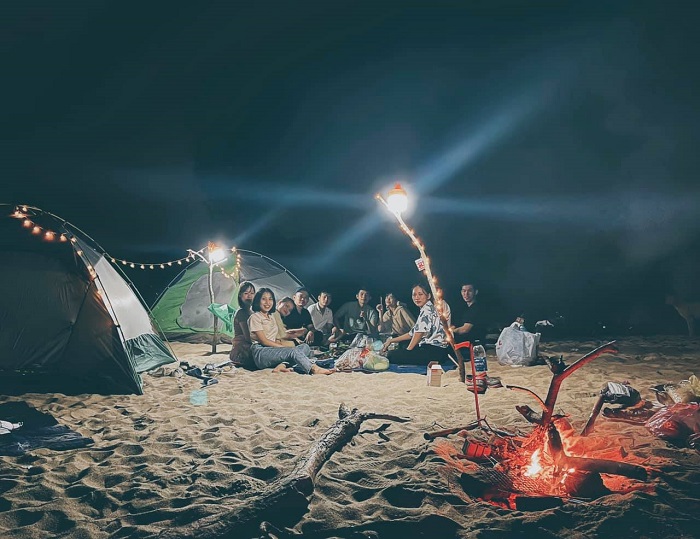 Camping by the beach 