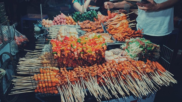 Chợ Đà Lạt là chợ đêm nổi tiếng ở Việt Nam
