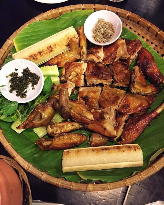 Grilled chicken with lam rice, a delicious restaurant in Kon Tum 