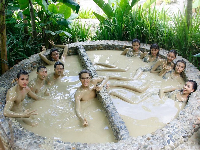 The most popular Nha Trang mud baths - Hundred Egg KDL 