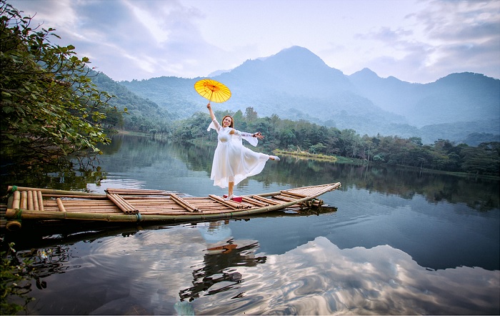 chill trên hồ - hoạt động thú vị tại khu du lịch Medi Thiên Sơn Hà Nội