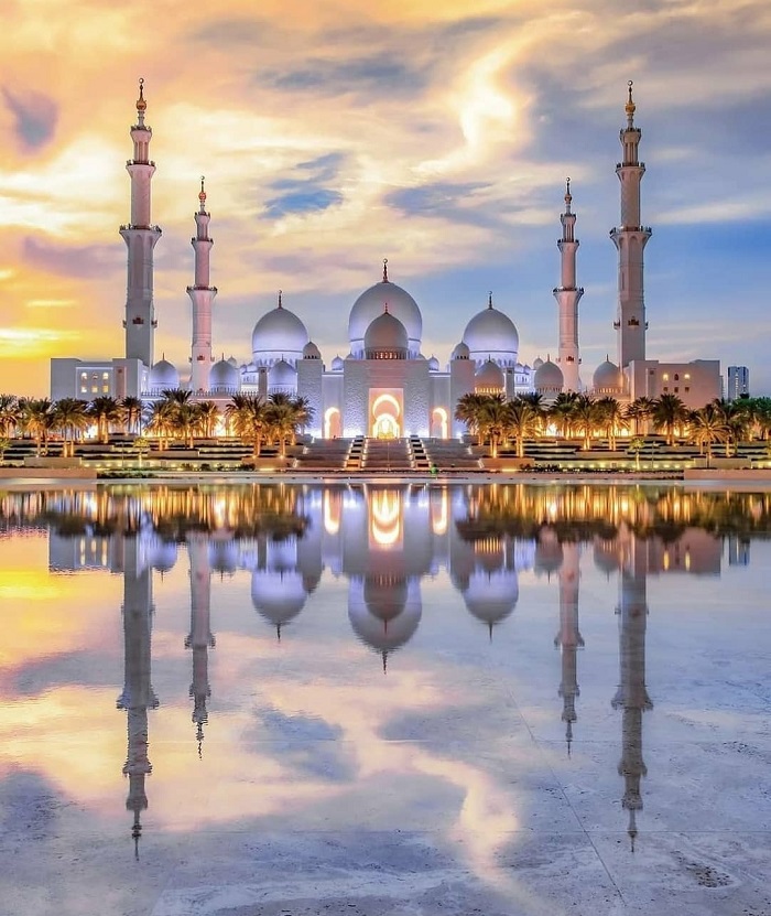 Nhà thờ Hồi giáo Sheikh Zayed - 12 kiệt tác kiến trúc ở Abu Dhabi