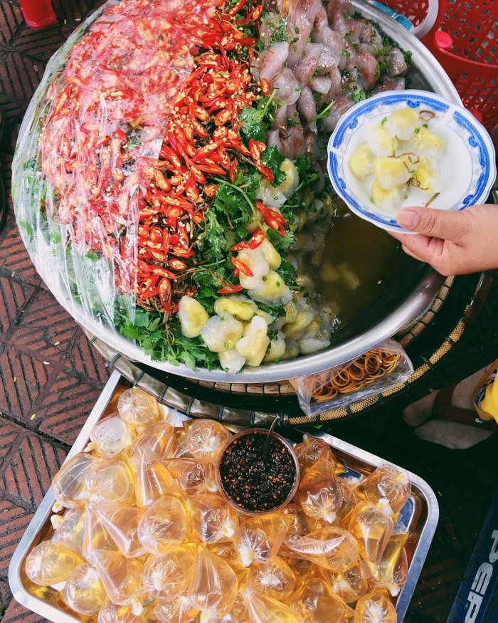 khu ẩm thực Huế chợ Đông Ba