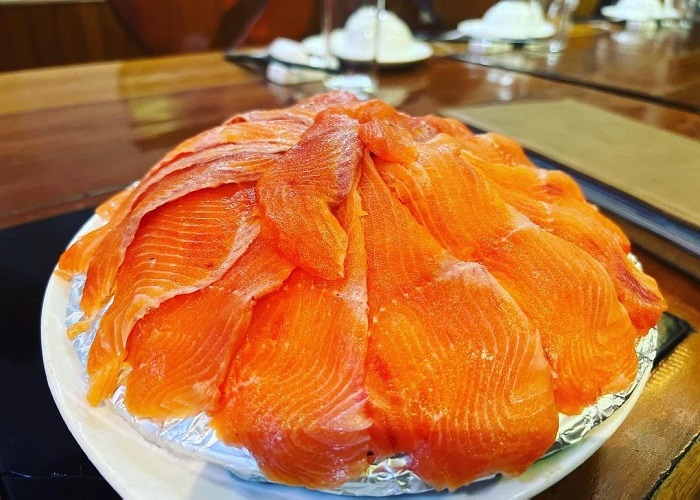 Đặc sản cá hồi Sapa là món ăn nổi tiếng