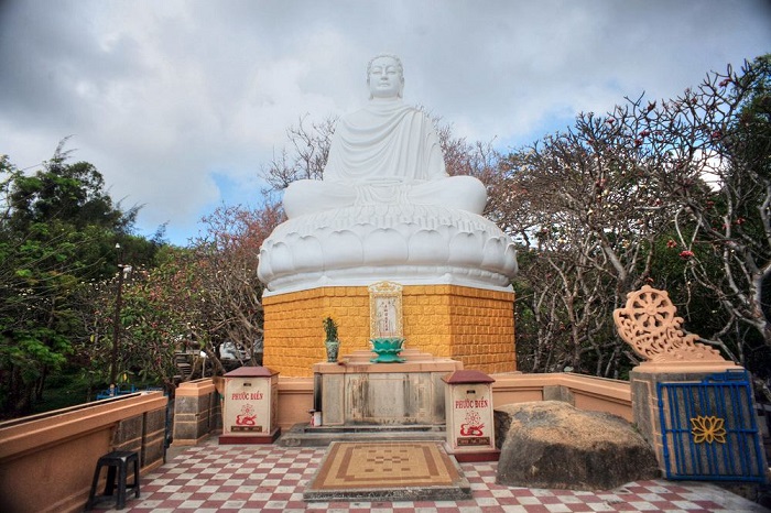 địa điểm tâm linh ở Côn Đảo - Thích ca Phật Đài