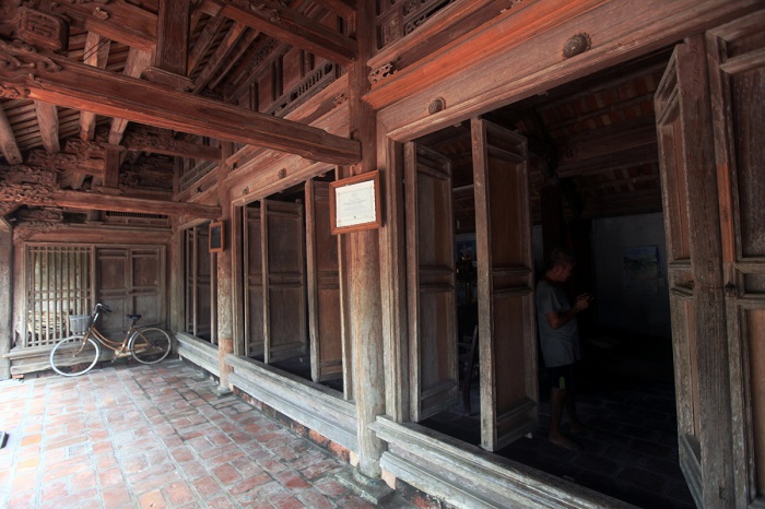 động Tiên Sơn Thanh Hoá - nhà cổ 200 tuổi