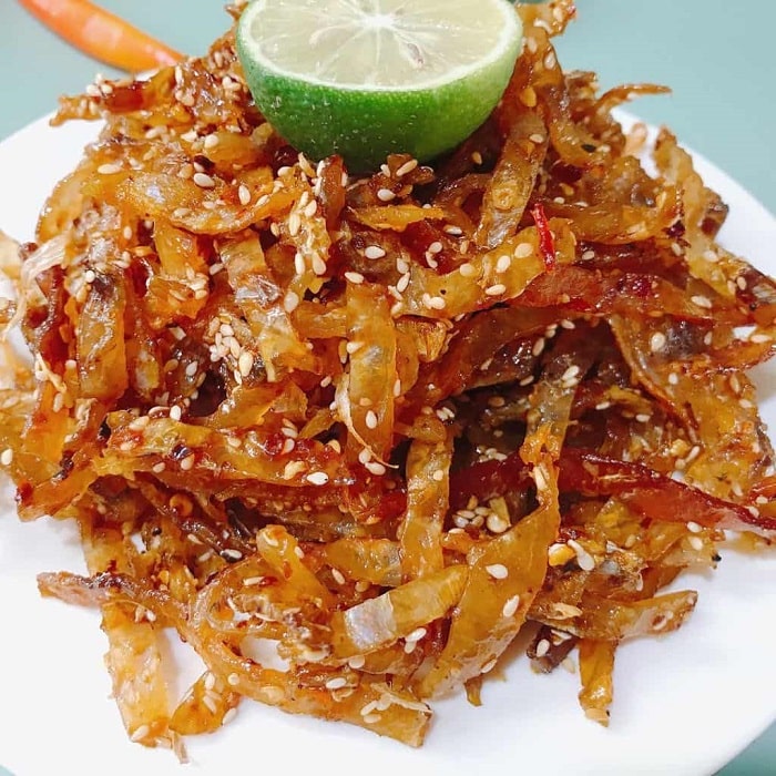 What to buy from Da Nang tourism as a gift?  - Spicy dried beef fish