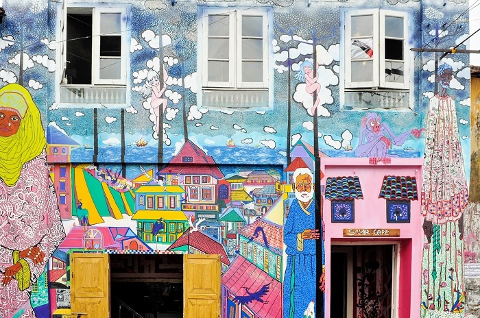 Những bức tranh tường đầy màu sắc - du lịch Kochi Ấn Độ