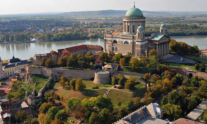 Giới thiệu về thị trấn Esztergom Hungary 