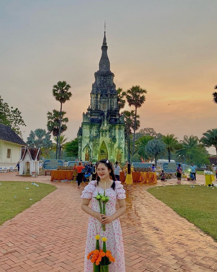 Thời điểm tốt nhất để đến thăm chùa That Ing Hang Lào