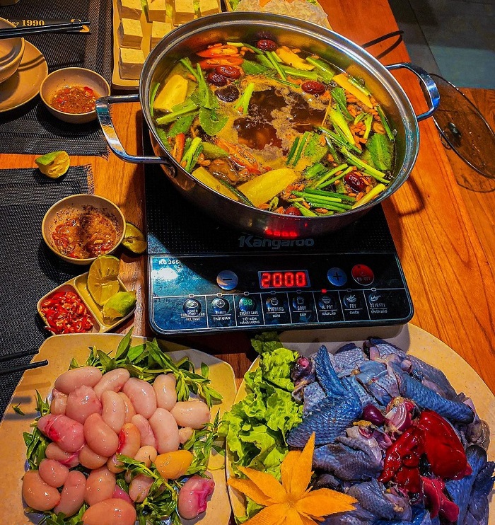 Cách nấu lẩu gà đen Hà Giang 