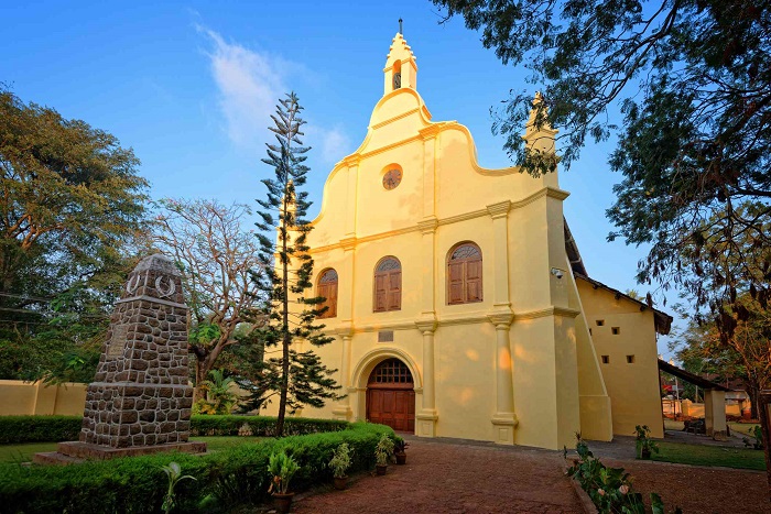 Nhà thờ St Francis - du lịch Kochi Ấn Độ