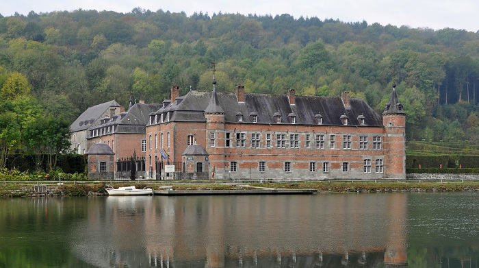 Top những lâu đài đẹp ở Bỉ - Lâu đài Freÿr