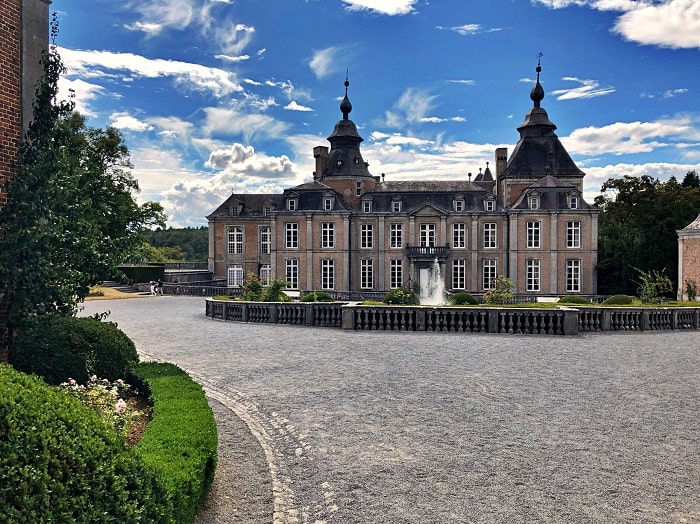 Top những lâu đài đẹp ở Bỉ - Lâu đài Modave 