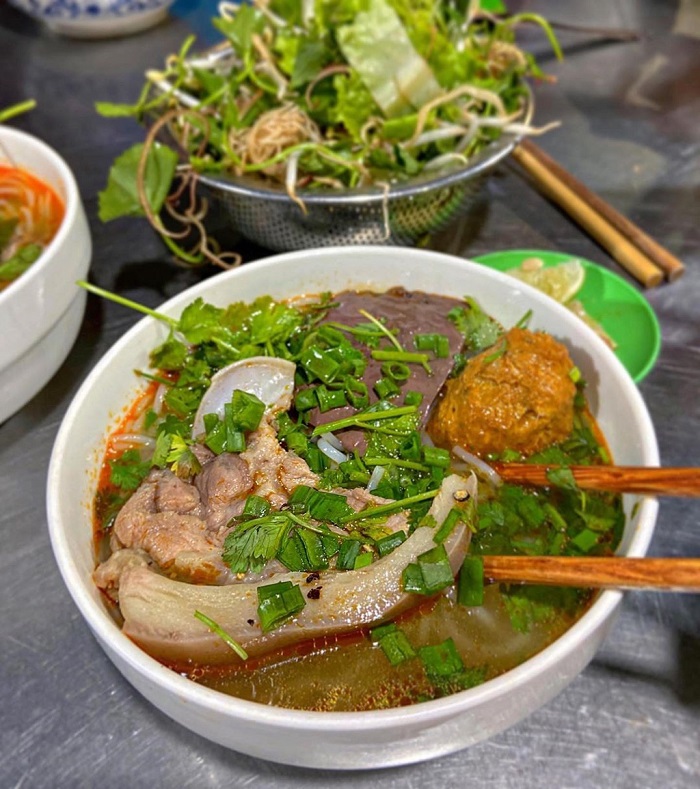 Các quán ăn đêm ngon nhất Hà Tiên - nhà hàng Giang Thành