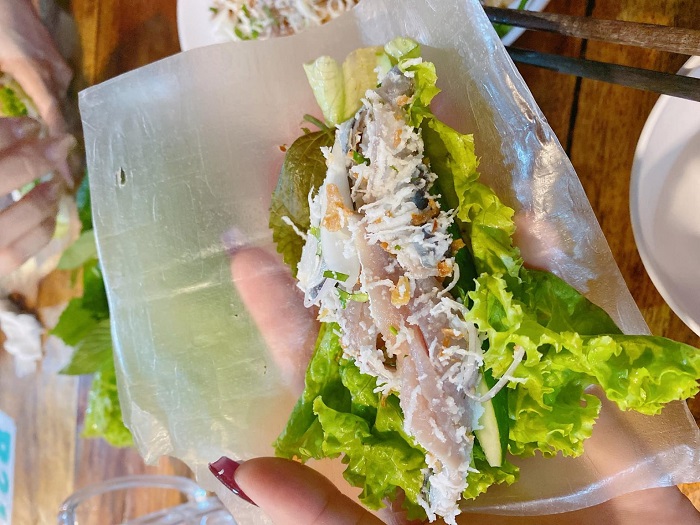 Các quán ăn đêm ngon nhất Hà Tiên - gỏi cá trích