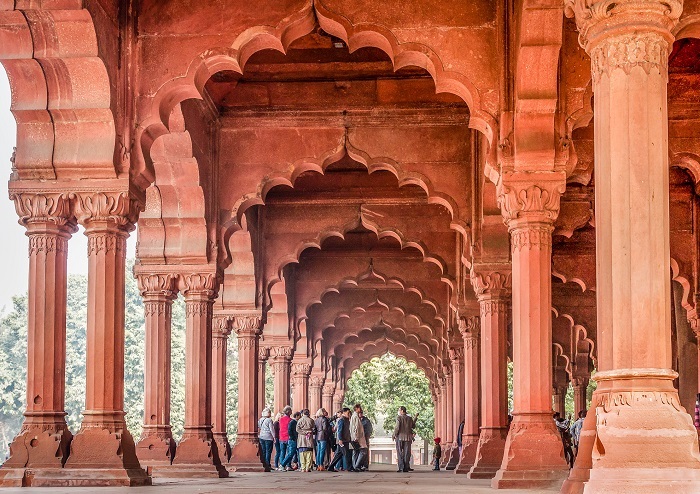 Khám phá công trình bằng đá sa thạch tuyệt vời của Pháo đài Đỏ - hoạt động du lịch ở Delhi