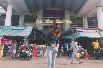 Tham quan chợ biên giới Tịnh Biên khám phá ẩm thực địa phương độc đáo