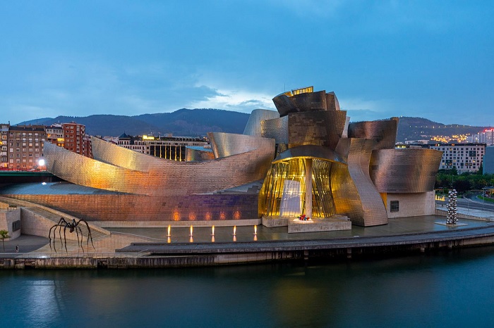 Bảo tàng Guggenheim - bảo tàng nổi tiếng nhất thế giới
